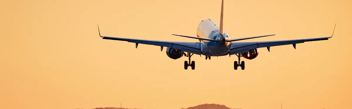 Cheap Flights from Delhi to Toronto